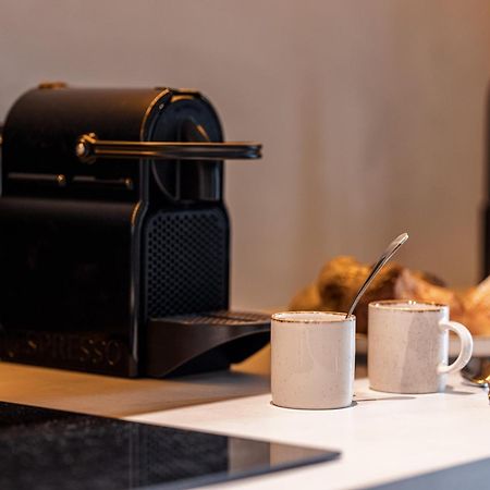 Wabisabi Suites - Mero Cannes Bagian luar foto