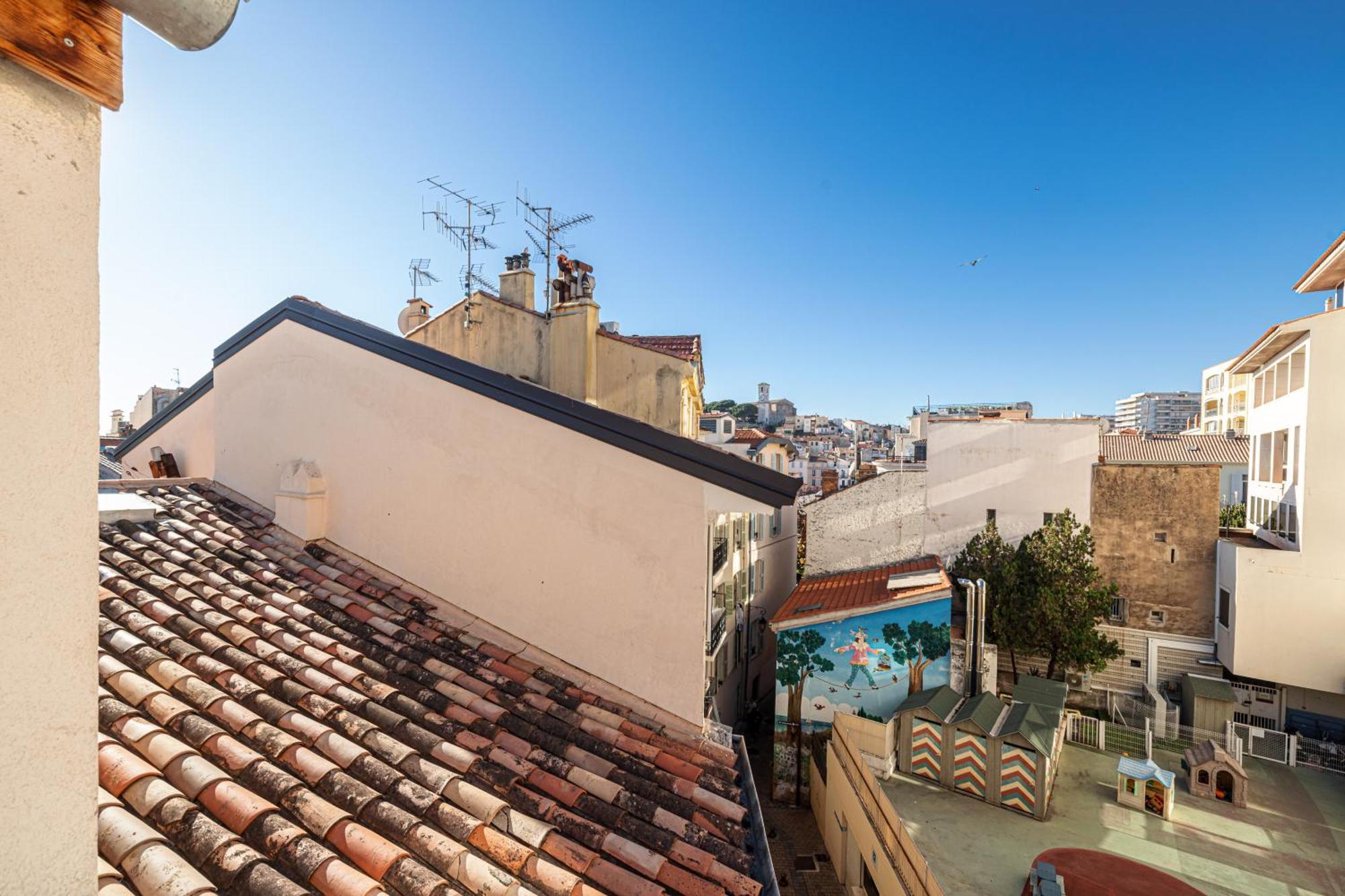 Wabisabi Suites - Mero Cannes Bagian luar foto