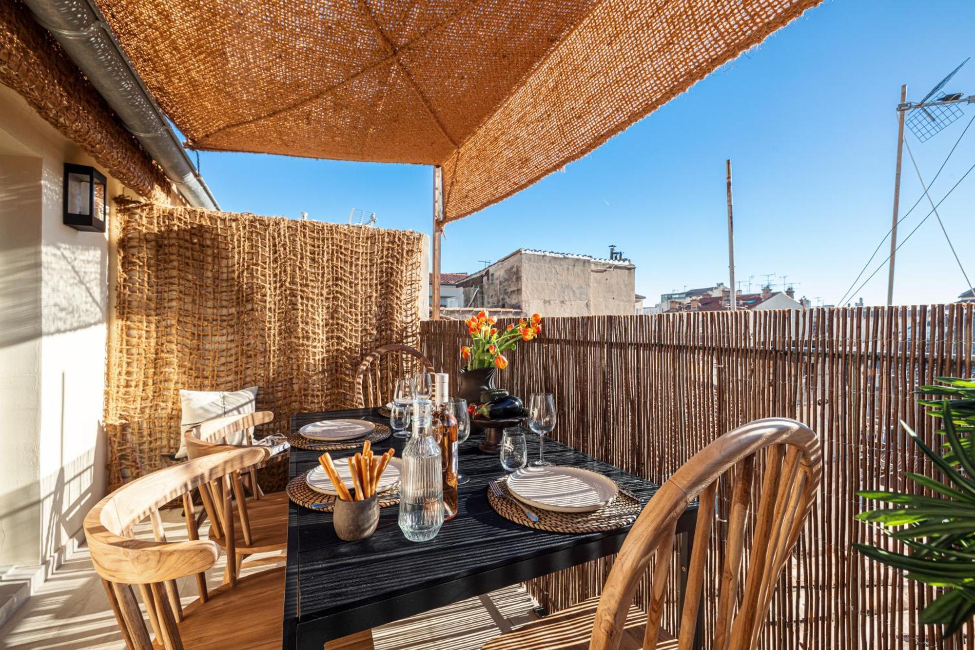 Wabisabi Suites - Mero Cannes Bagian luar foto