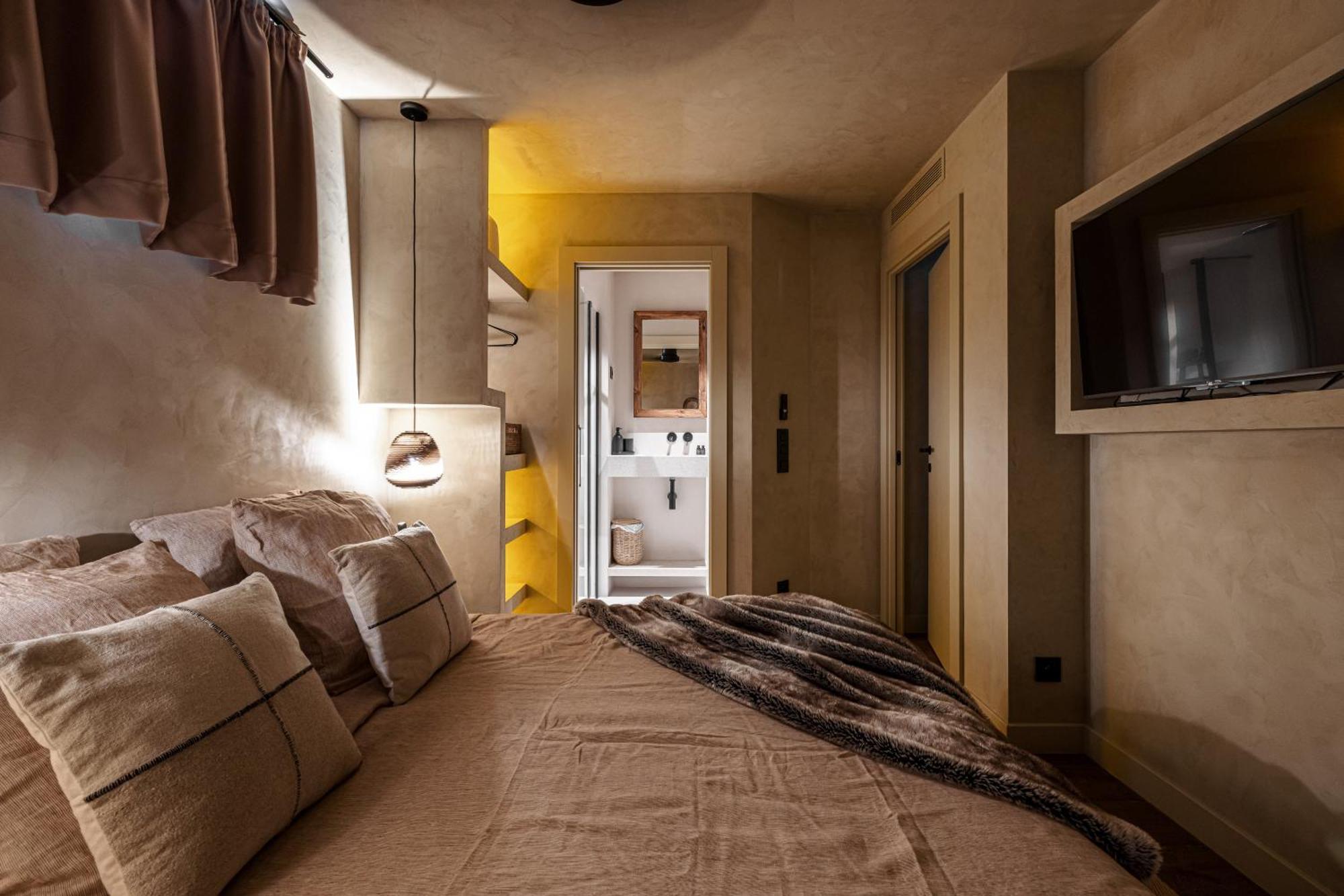 Wabisabi Suites - Mero Cannes Bagian luar foto